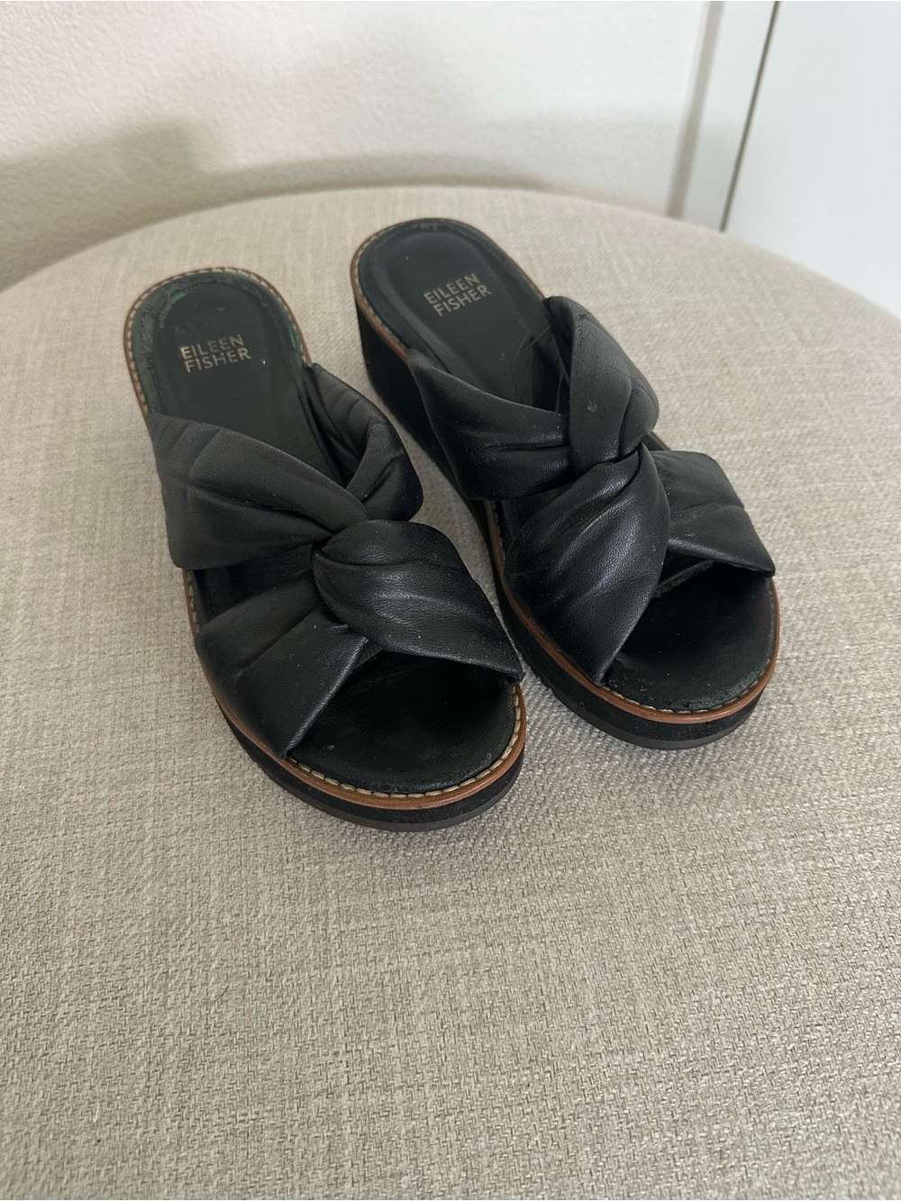 Eileen Fisher Black Knotted Leather Slide Clogs